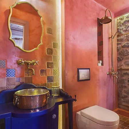 מלון Robolo Boutique 3*